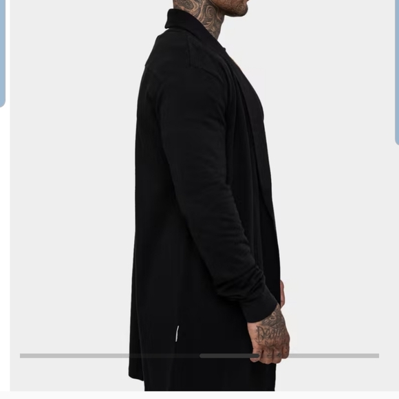 Cardigan - Picture 2 of 6